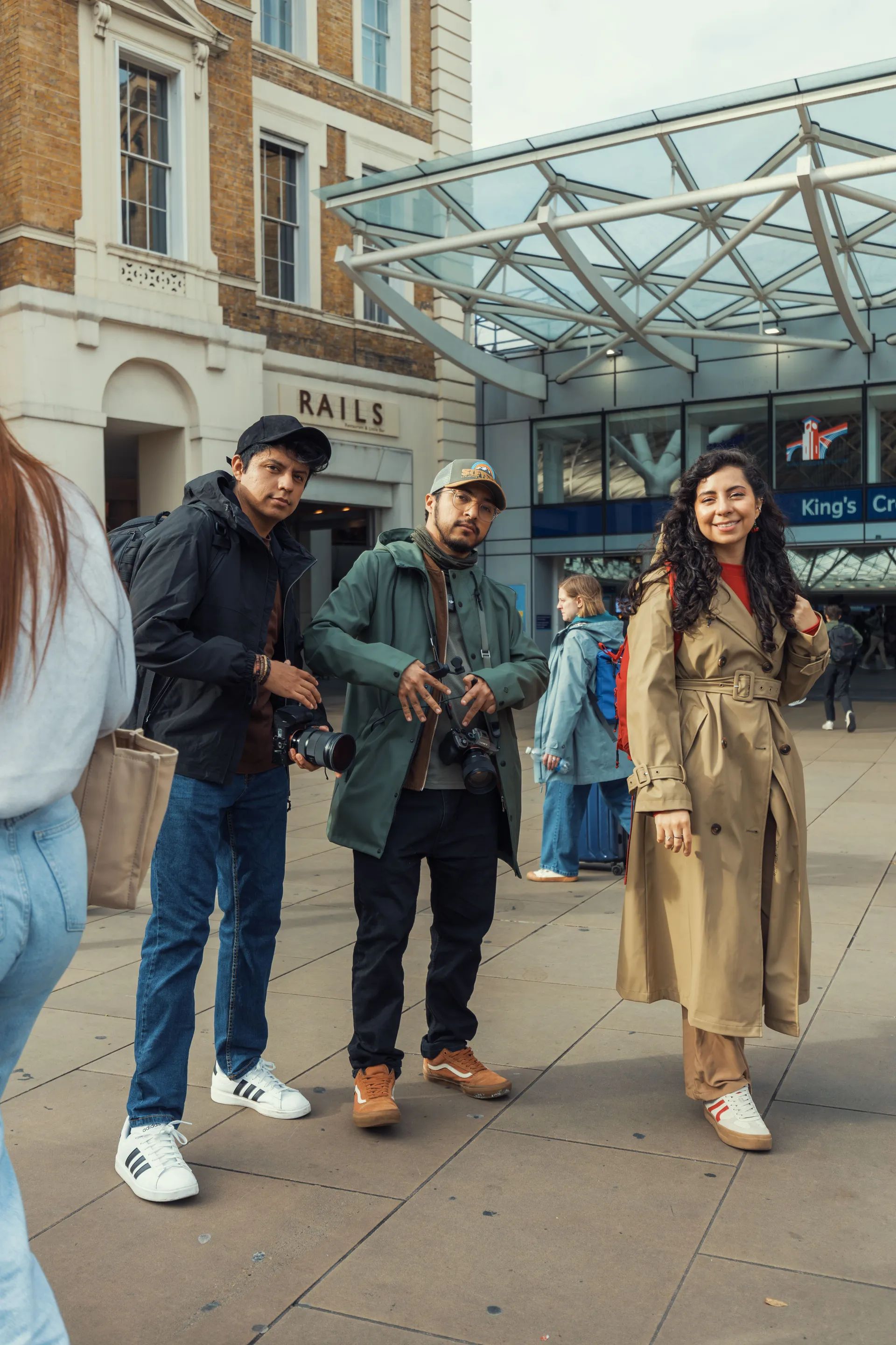 Des amies dehors à Londres